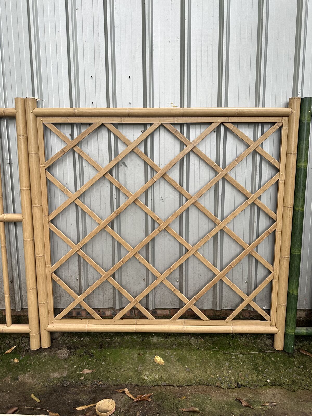 A20-1 A20 Diamond Grid
