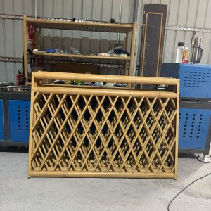 A22 Diamond Grid