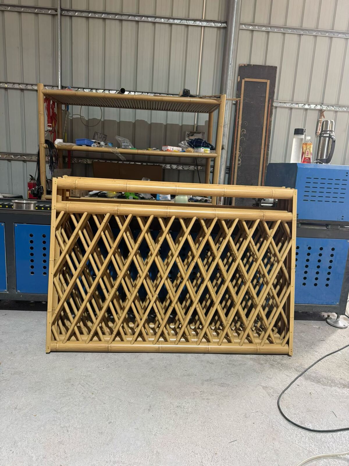 A22-1 A22 Diamond Grid
