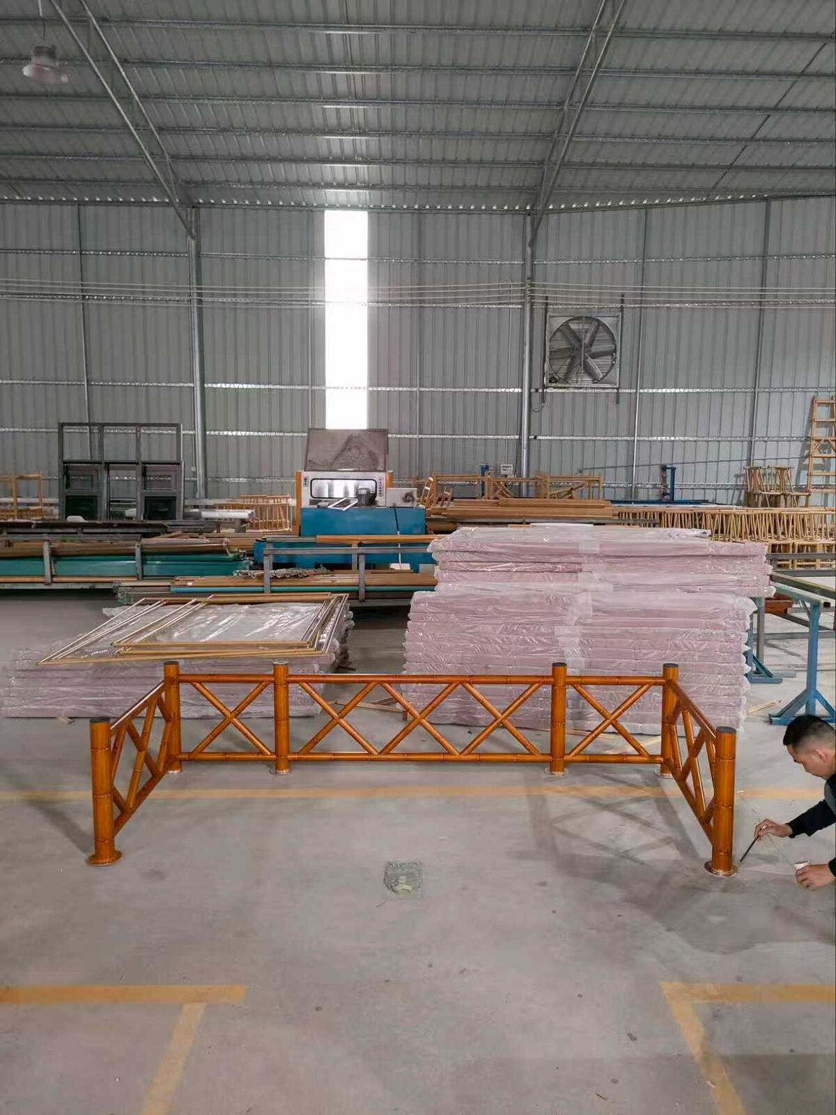 A25-1 A25 Low Garden Rail