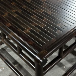 B04 Smoked Charcoal Square table