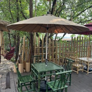 B05 Green Bamboo Square table